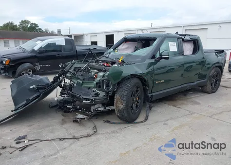 2023 Rivian R1T Adventure Quad Motor Large Pack z USA, uszkodzony, nr VIN 7FCTGAAA2PN019081